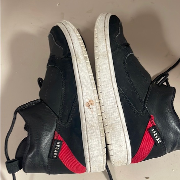 Like New, Nike Jorden Style Youth Shoes - Picture 5 of 6